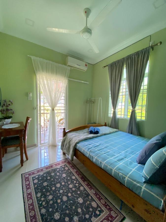 Darney'S Homestay Kg Bangau Tanjung テメルロー エクステリア 写真